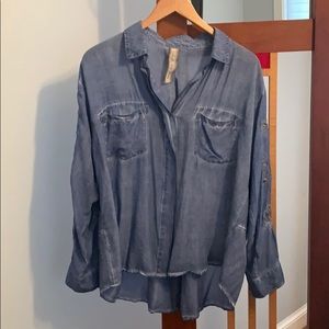 Lightweight Jean Shirt by Aratta
